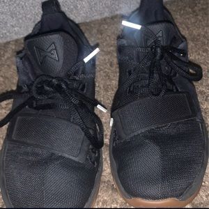 Nike Paul George’s Basketball Shoes